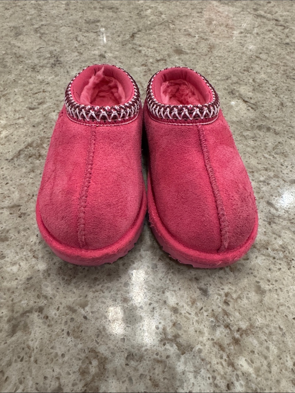 Girls Ugg Tasman slippers size 11 hot pink VGUC